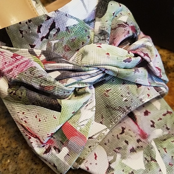 VINCE CAMUTO | Knotted Bow Mule Sandal NIB - Picture 5 of 8